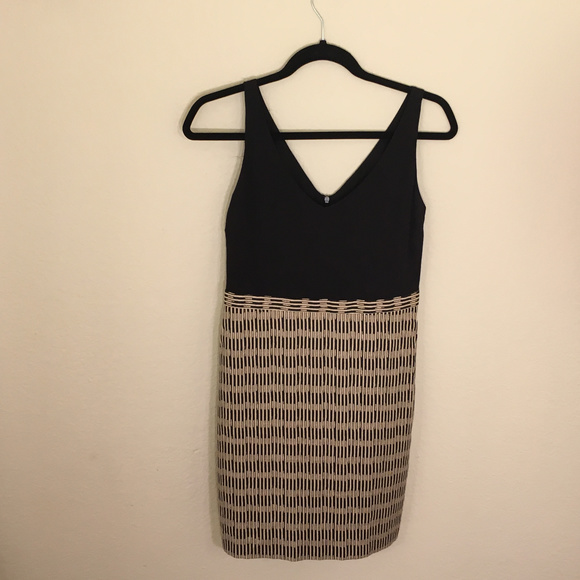 LOFT Dresses & Skirts - Loft Sleeveless Dress